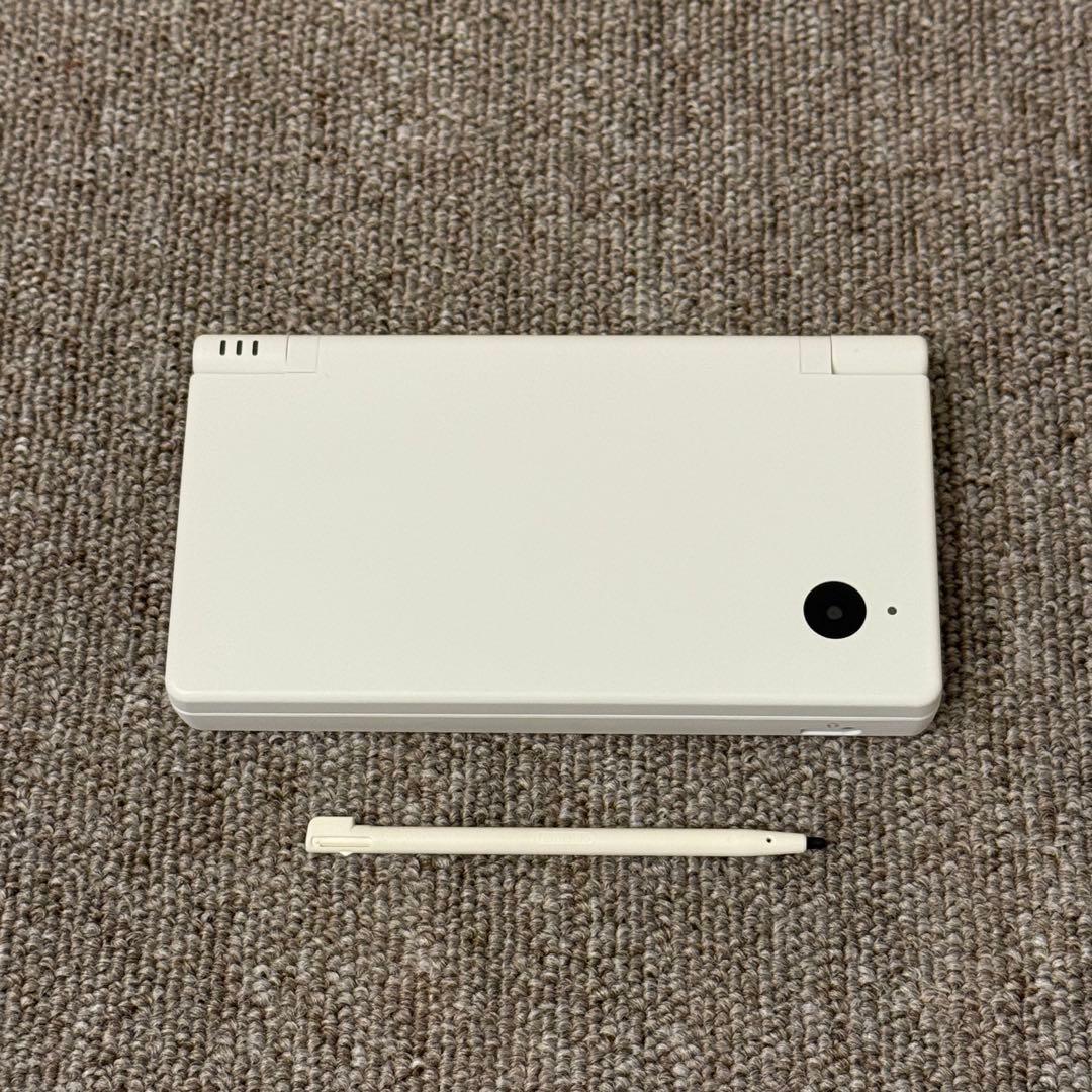 【ほぼ未使用】ニンテンドーDSi ホワイト 箱付き ①