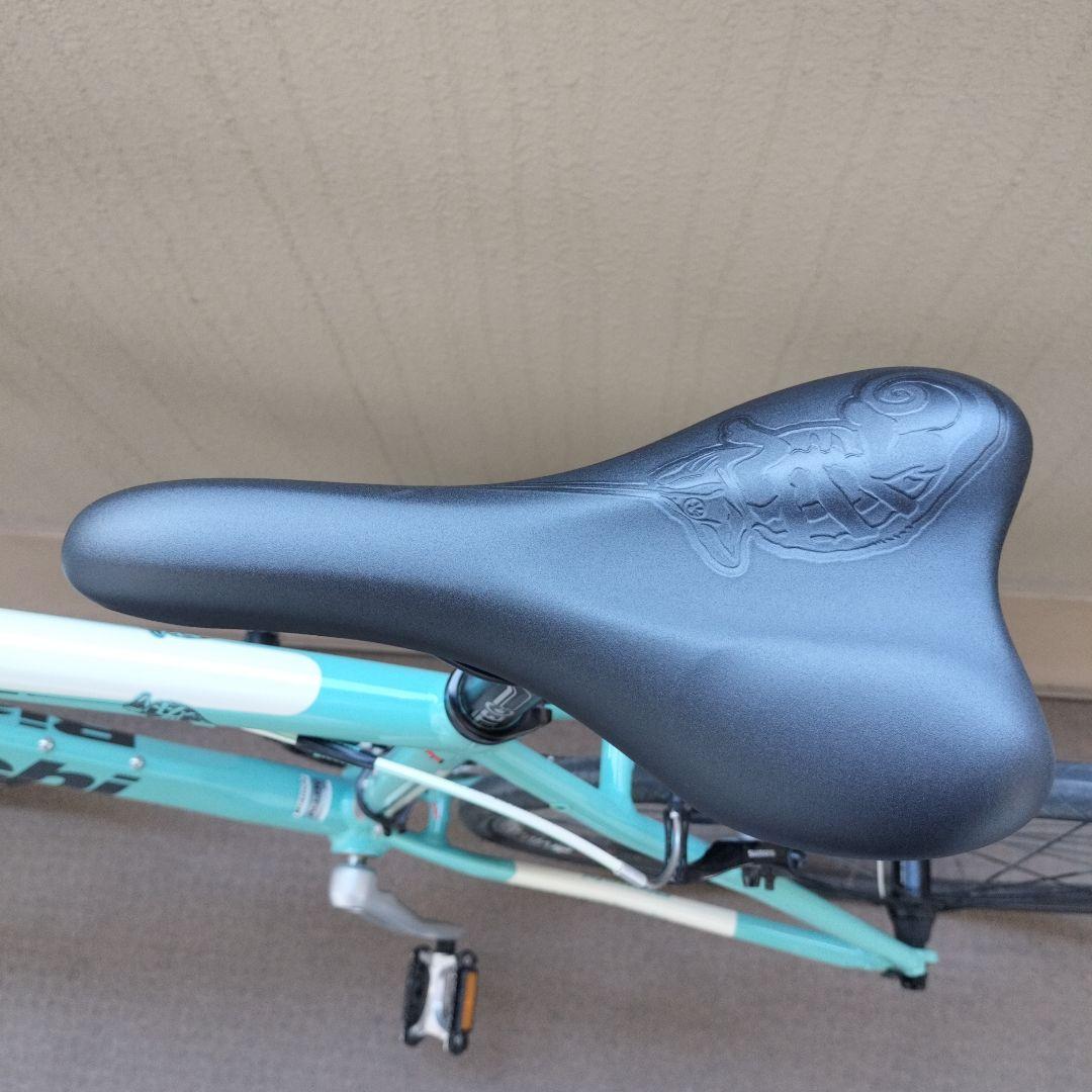 タコ【発送可】室内保管　ビアンキ クロスバイク カメレオンテ２