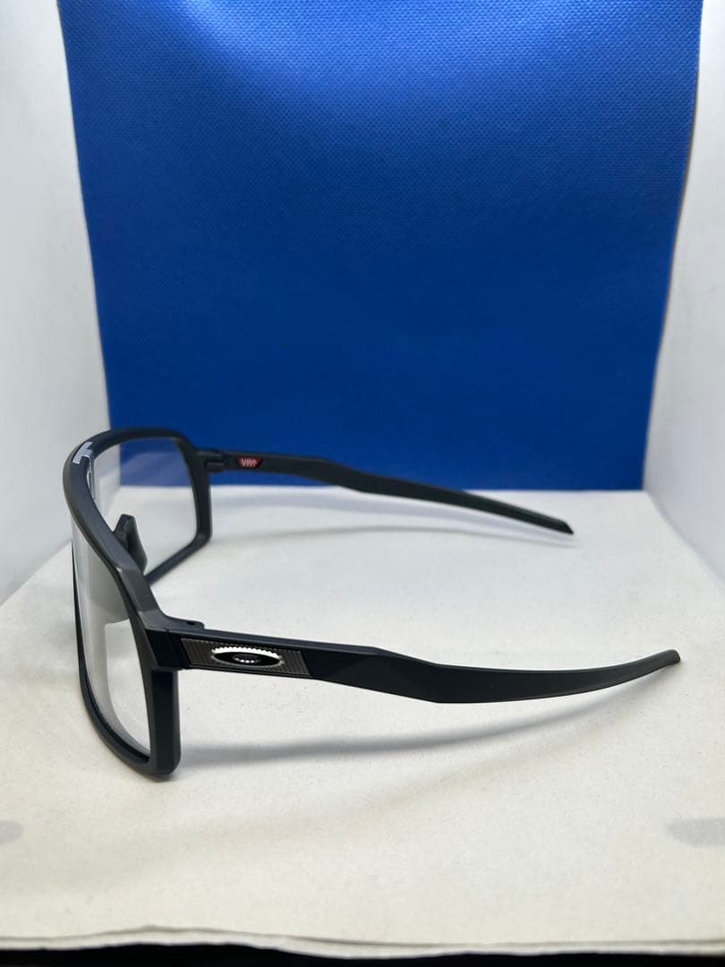 オークリー（Oakley）Sutroスートロ サングラス