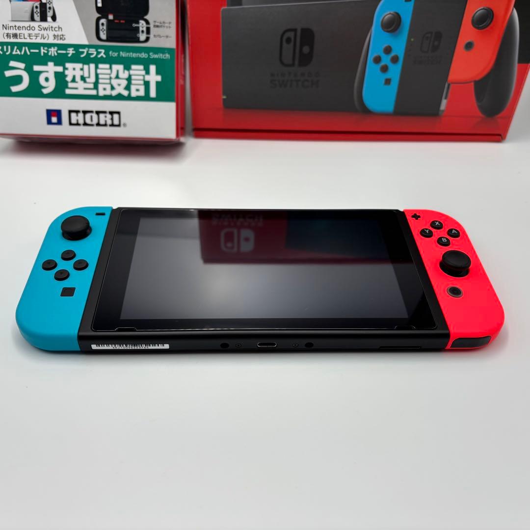 Nintendo Switch 本体 HORI ケース Joy-Con