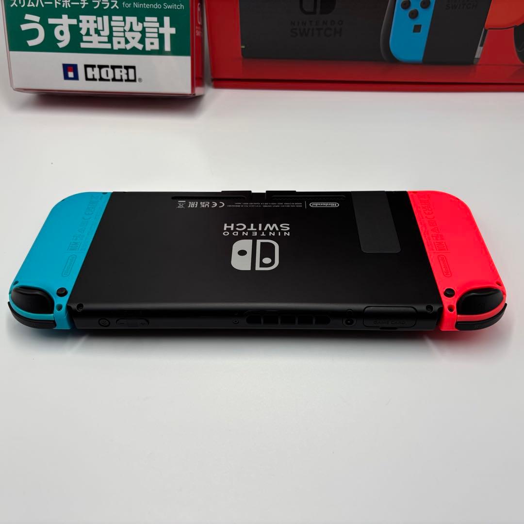 Nintendo Switch 本体 HORI ケース Joy-Con