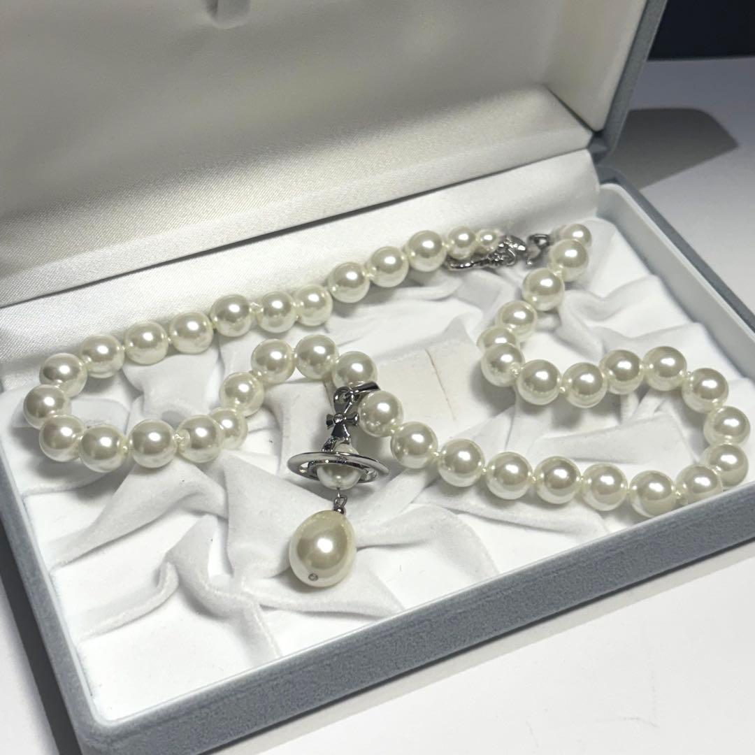 未使用級　極希少　ヴィヴィアンウエストウッド　大玉　立体　オーブパールチョーカー