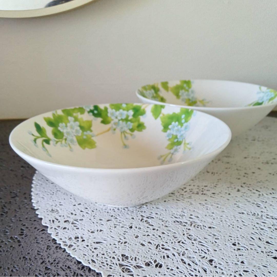 ティファニー食器4枚セット ★リーフボール2枚 ★デザート皿 2枚　箱付き