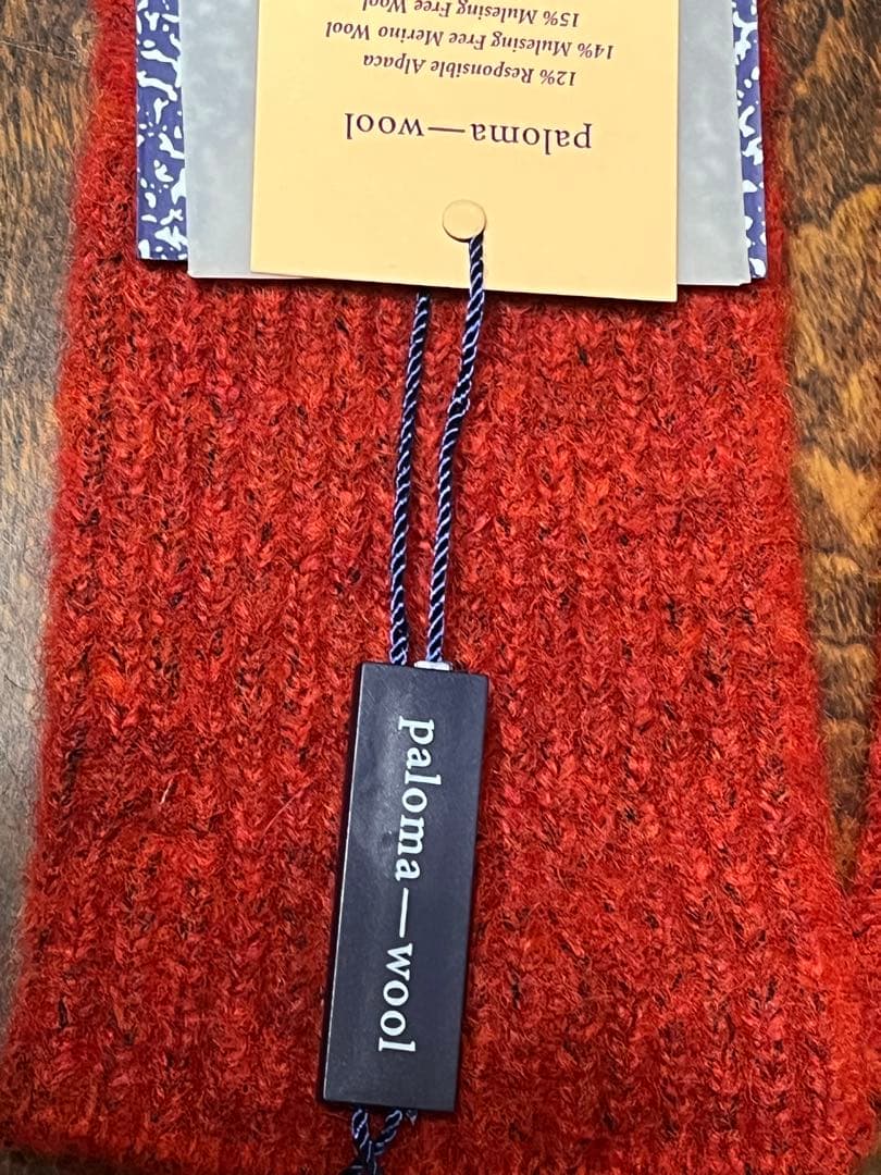 レア商品⭐︎ [Paloma Wool]新品.未使用ロングニット手袋　赤　通勤用