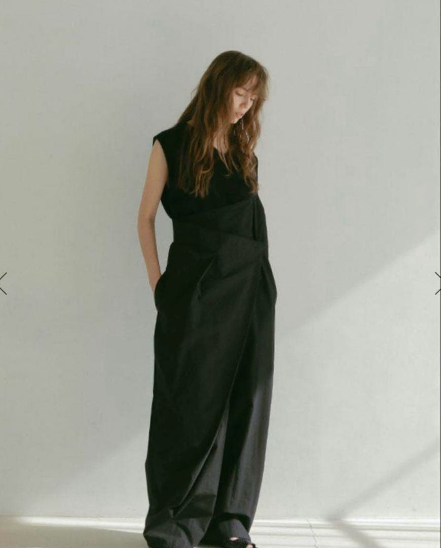 期間限定お値下げ⭐︎ETRE TOKYO⭐︎ワンショルダーラップワイドパンツMサイズ