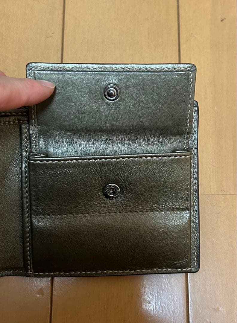 【GUCCI グッチ シマ レザー オリーブグリーン 二つ折り財布】