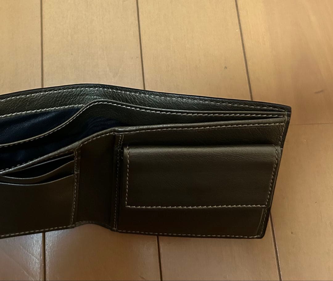 【GUCCI グッチ シマ レザー オリーブグリーン 二つ折り財布】