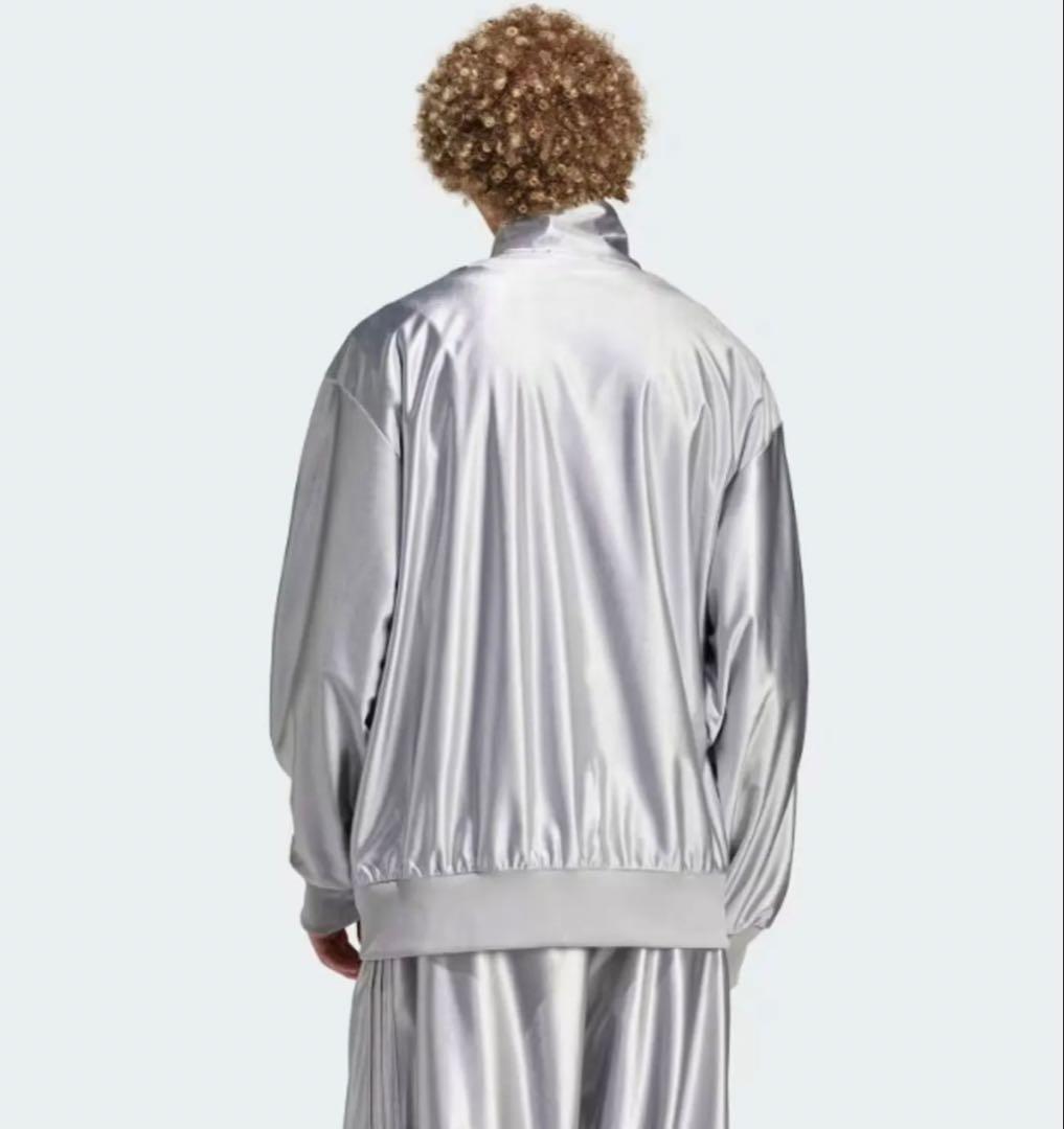 adidas シルバー ジップアップジャージ　上下 セットアップ
