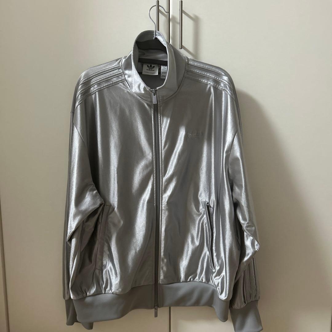 adidas シルバー ジップアップジャージ　上下 セットアップ