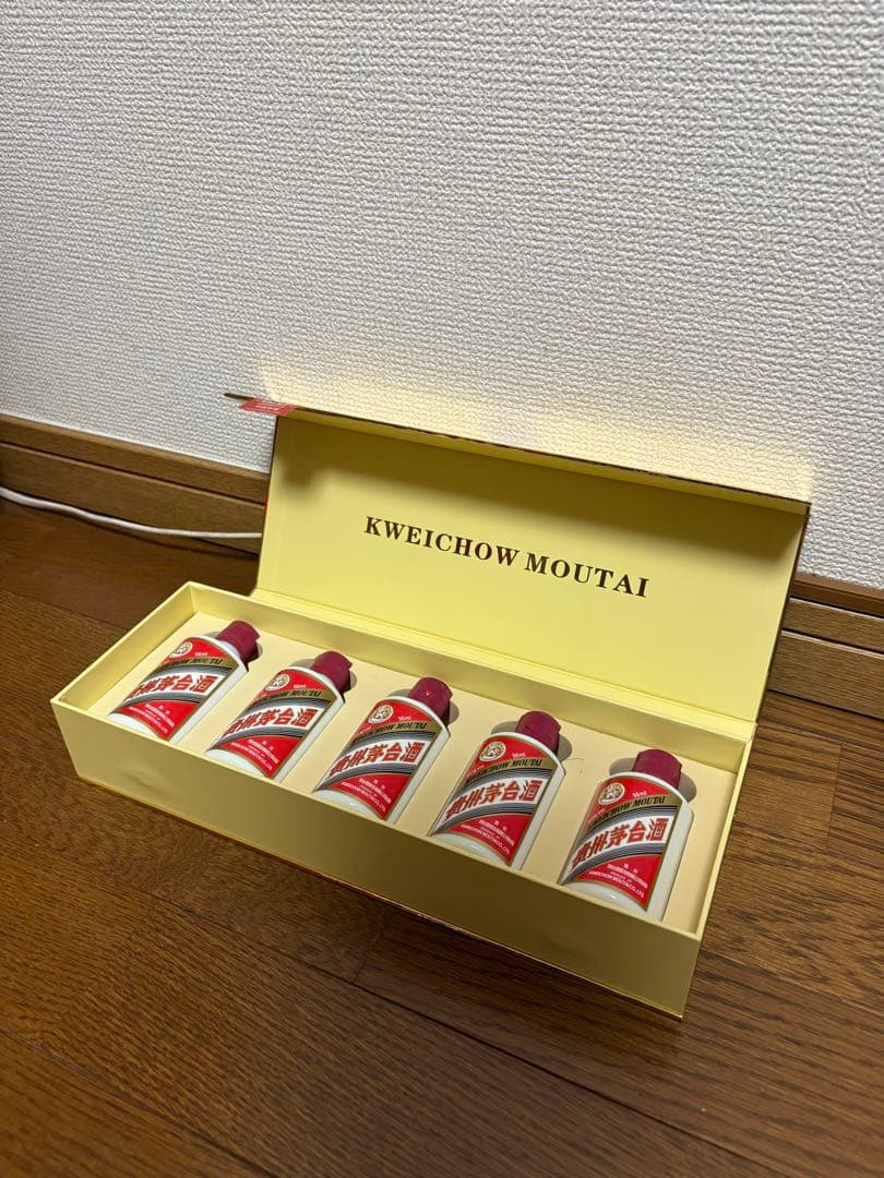 CINNAMONIE　　貴州茅台酒　50ml✖️5本セット ギフトボックス