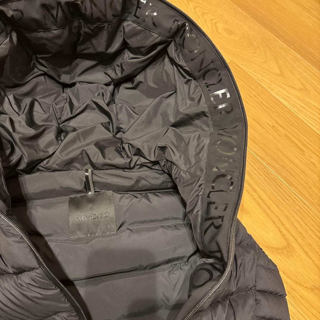 【美品】モンクレールBARRAUX ダウンベスト