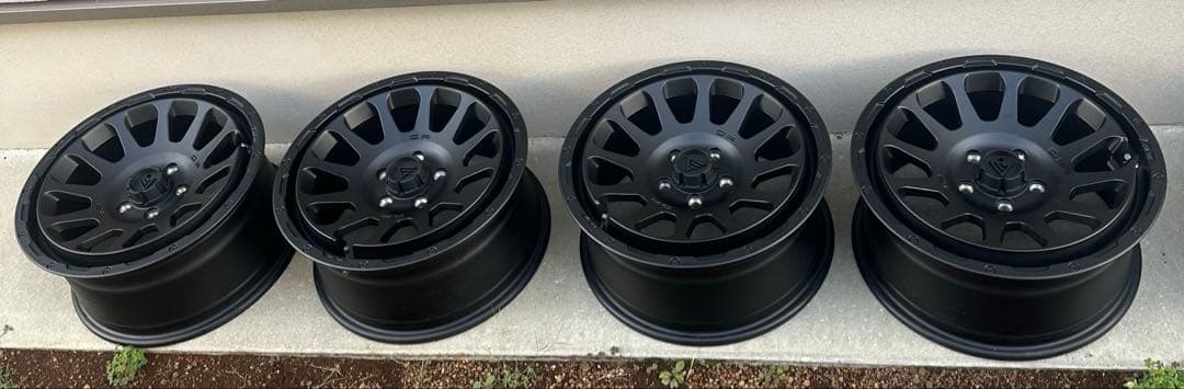 デルタフォース オーバル　１７インチ　ホイール4本セット