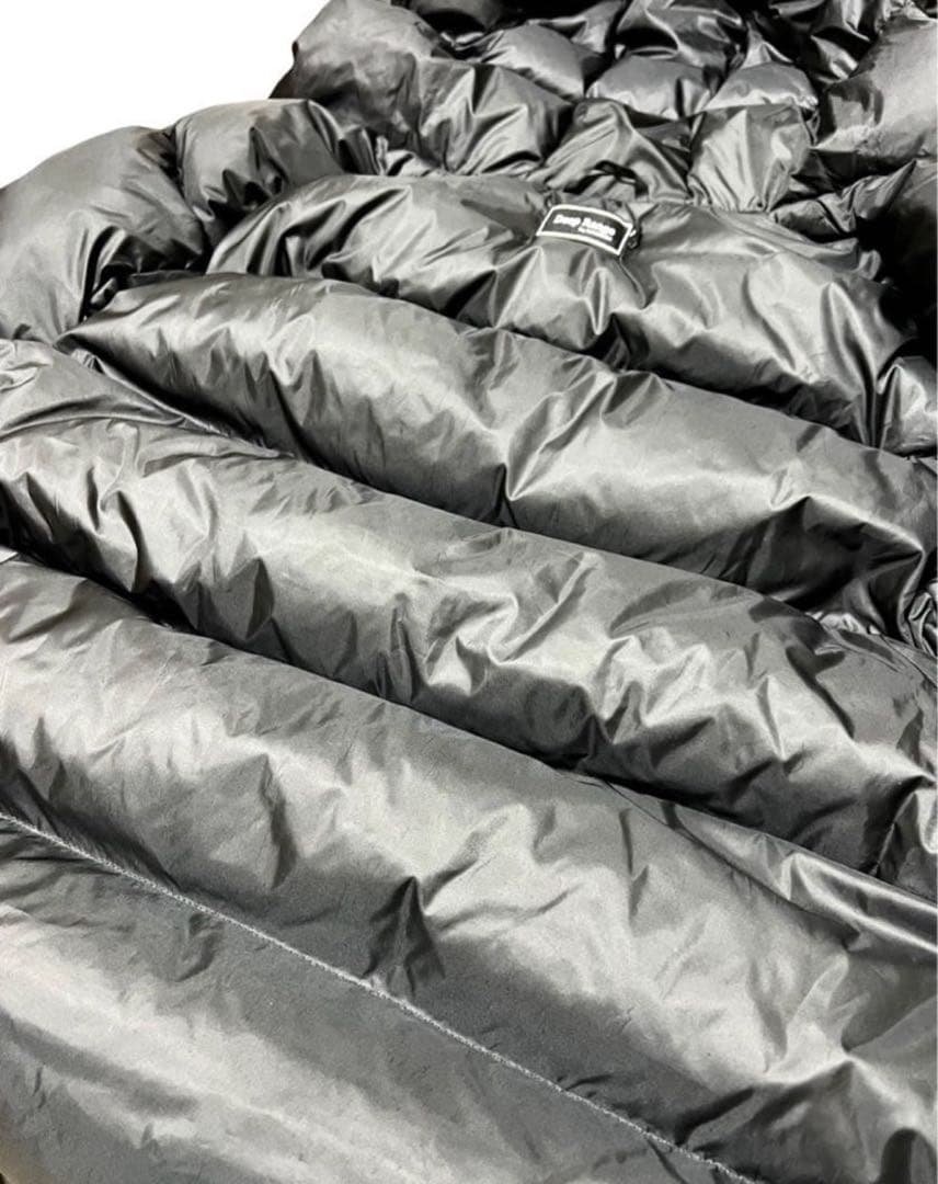 バスマニア　アーチロゴマウンテングースダウンジャケット ブラック Mサイズ