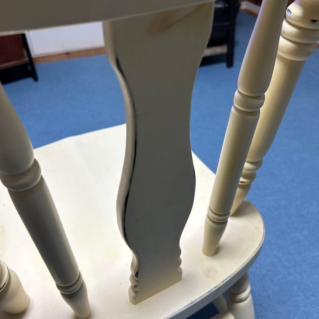 シャビーシック　エレガントアイボリークラッシックチェア