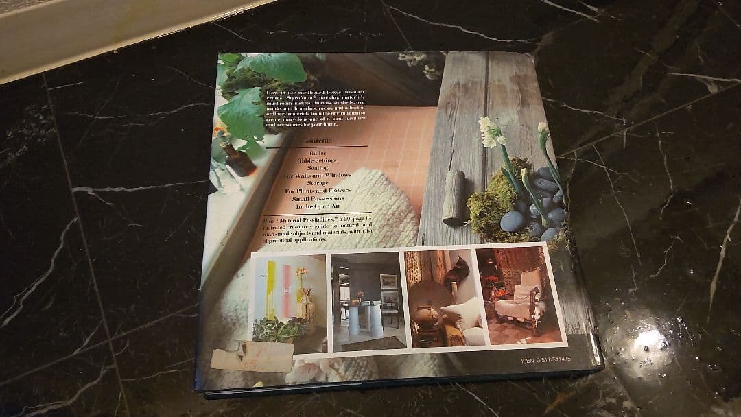 デザイン系の洋書　FOUND OBJECTS ライフスタイル　写真集　英語