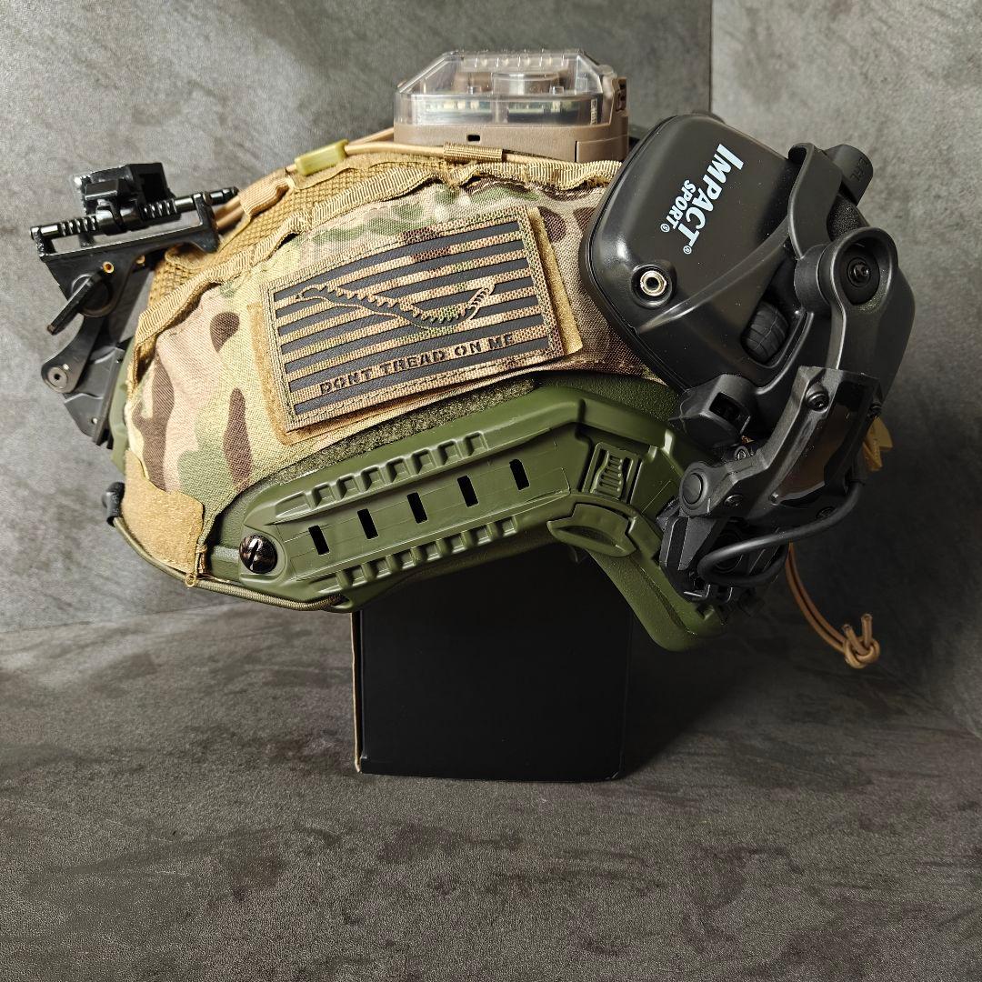 新品 実物NIJ IIIA防弾ヘルメット Fast SFタイプ MCフルセット