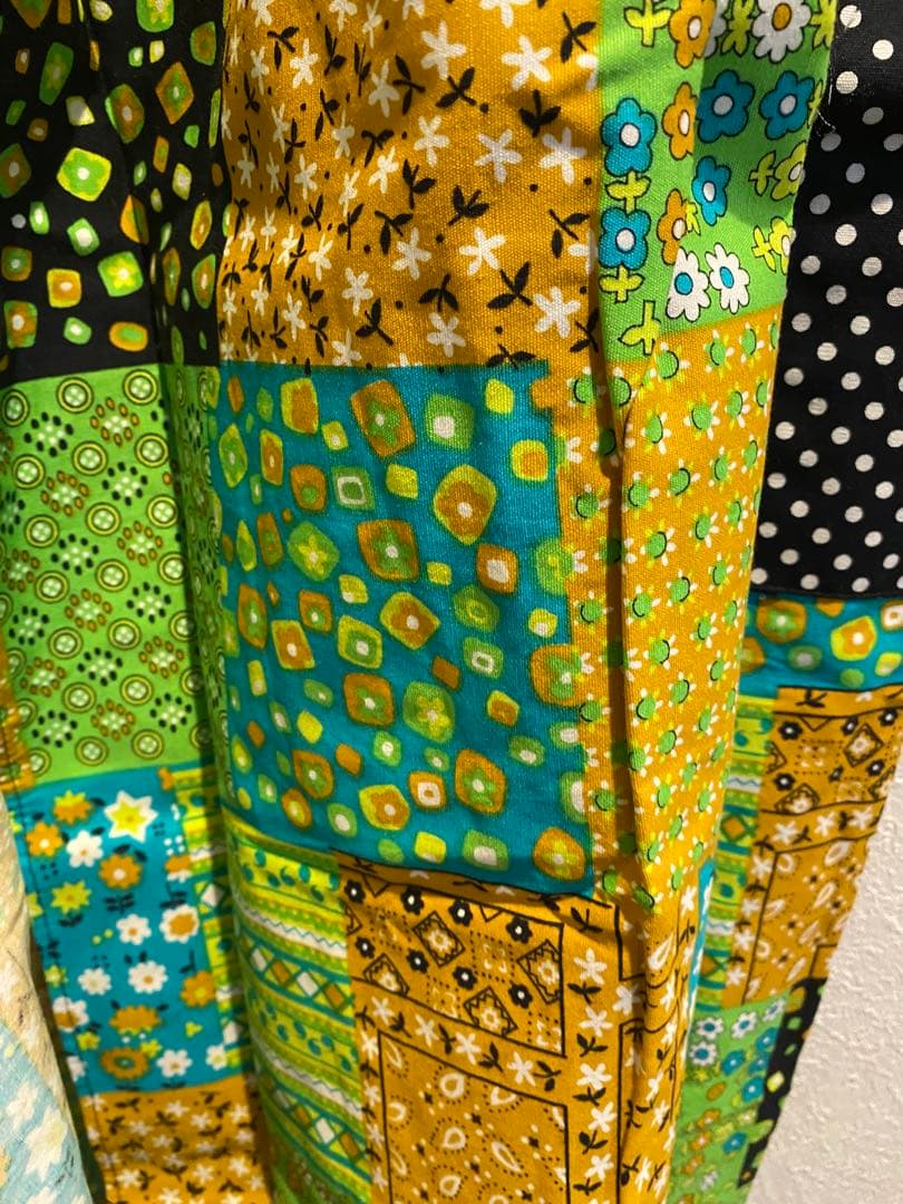 70's vintageパッチワーク柄エプロンドレス　新品未使用