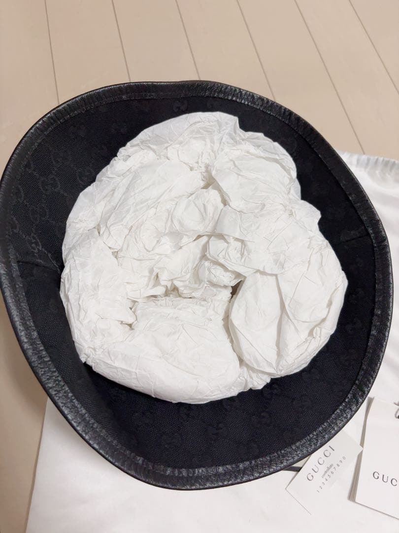 GUCCI ブラック バケットハット 早い者勝ち