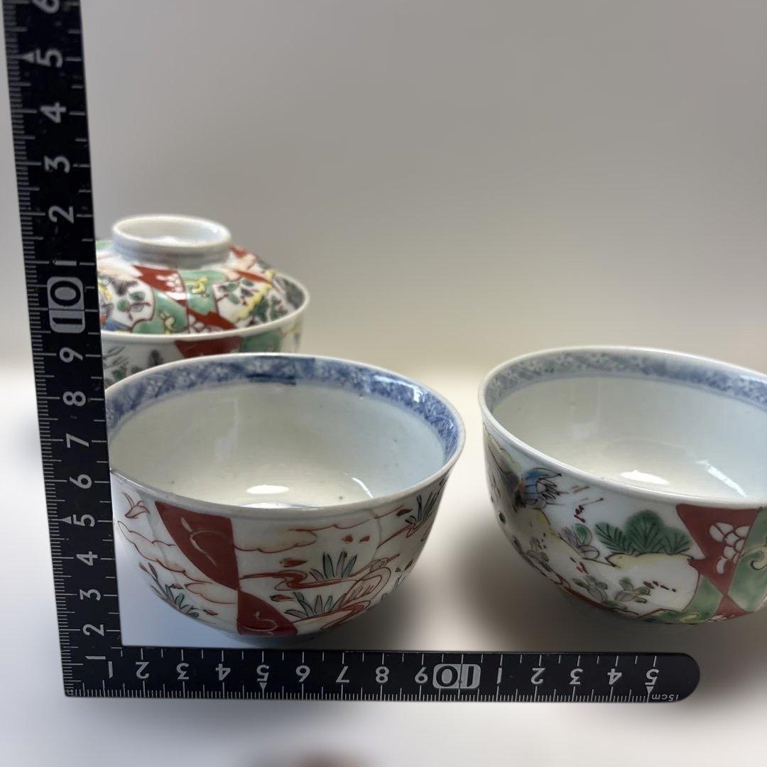 骨董　伊万里焼　色絵　蓋付き茶碗　四つ