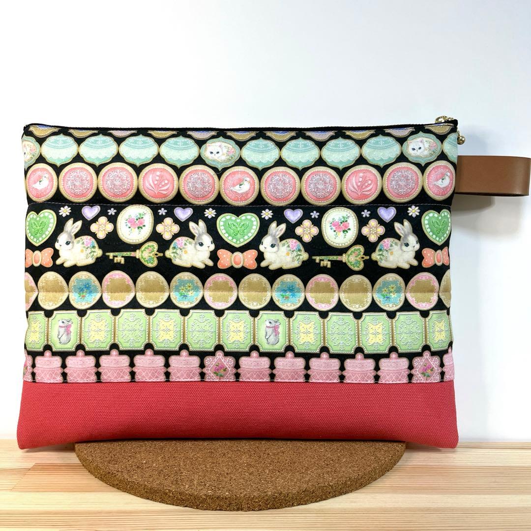 財布・ケース・小物入れ Taka@