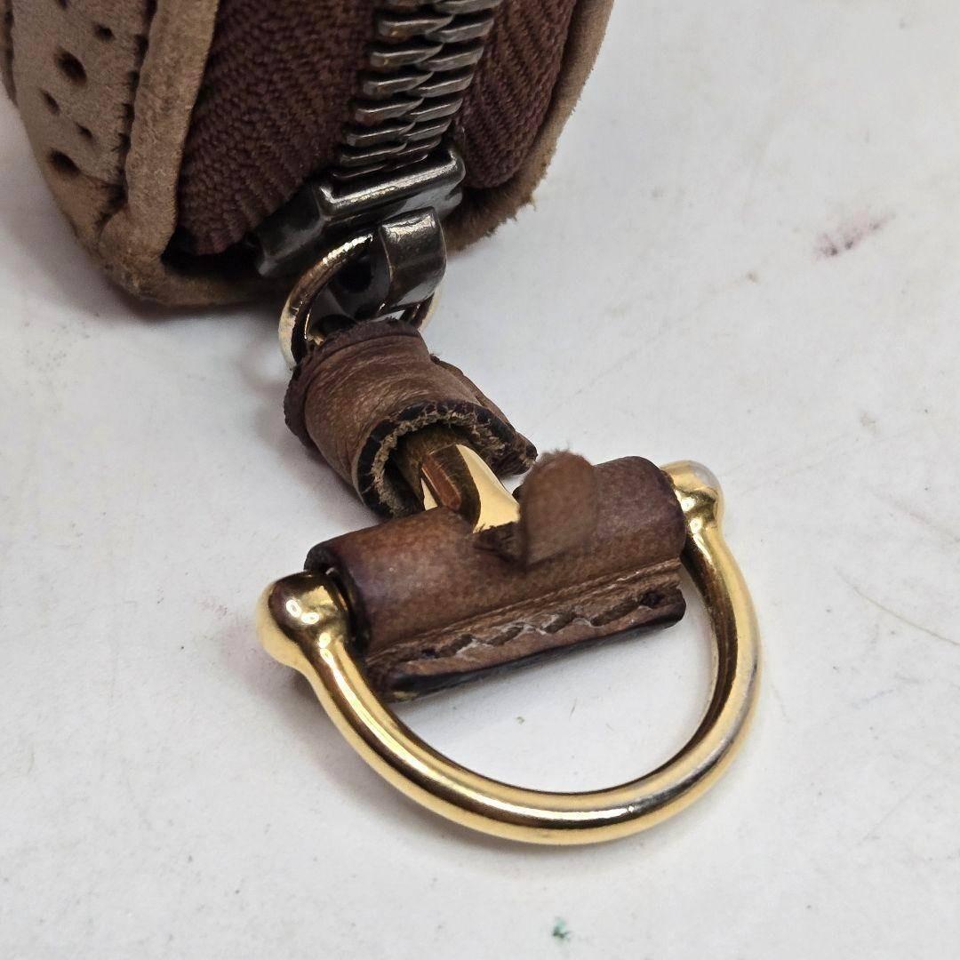 美品 GUCCI ラウンドファスナー マイクロシマレザー ホースビット