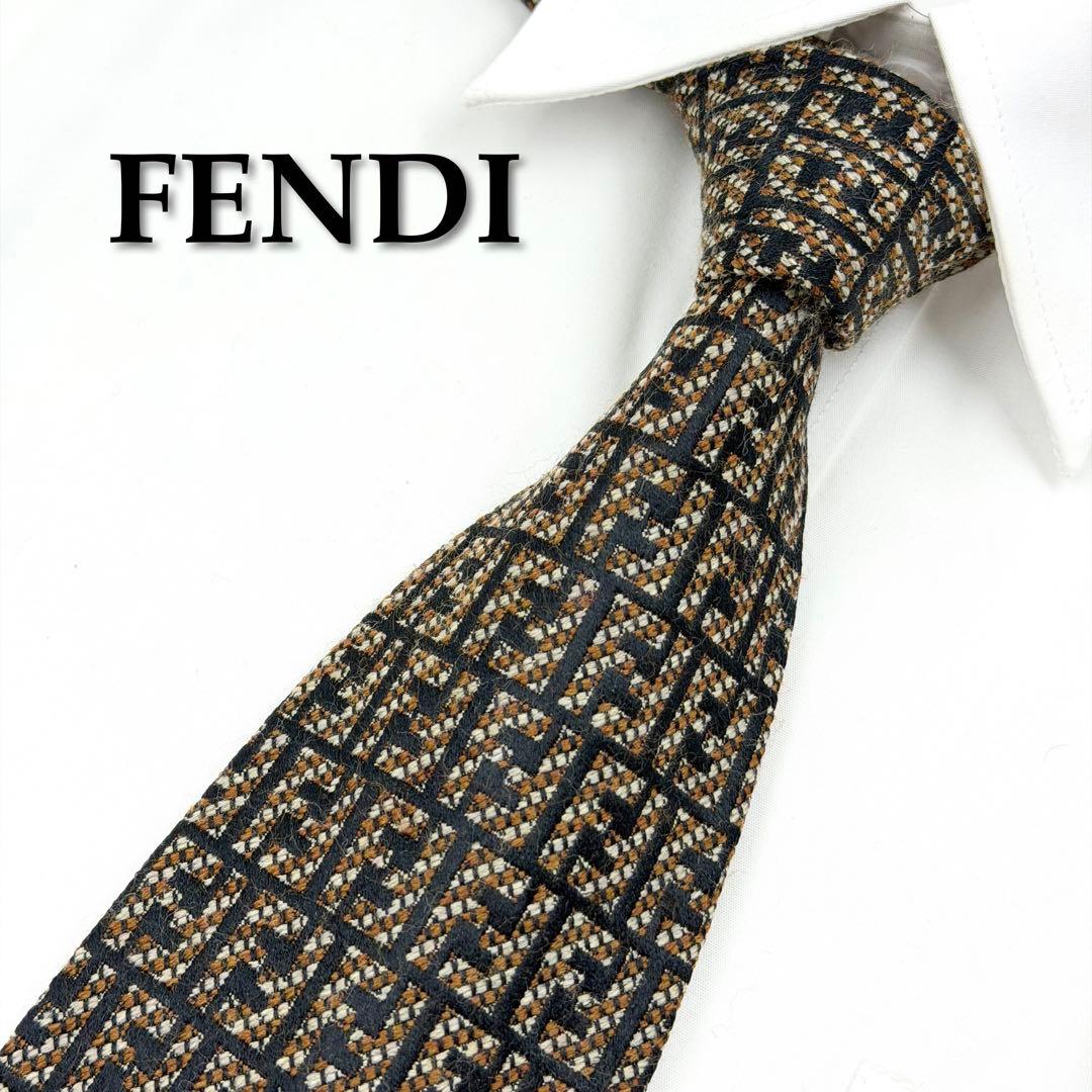 ✨️美品✨️ FENDI フェンディ ネクタイ ズッカ柄 Fロゴ 総ロゴ