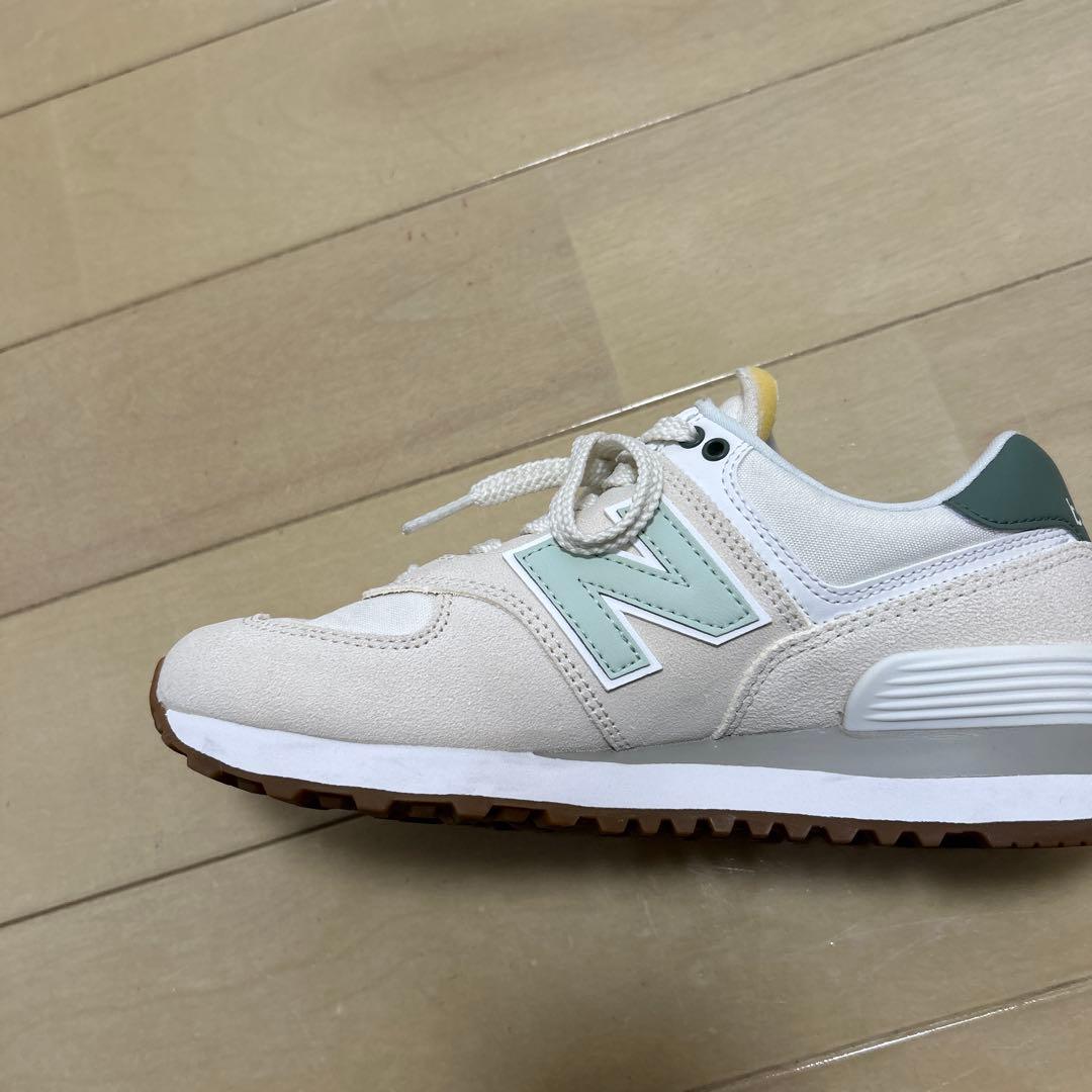 New Balance ホワイト/グリーン スニーカー