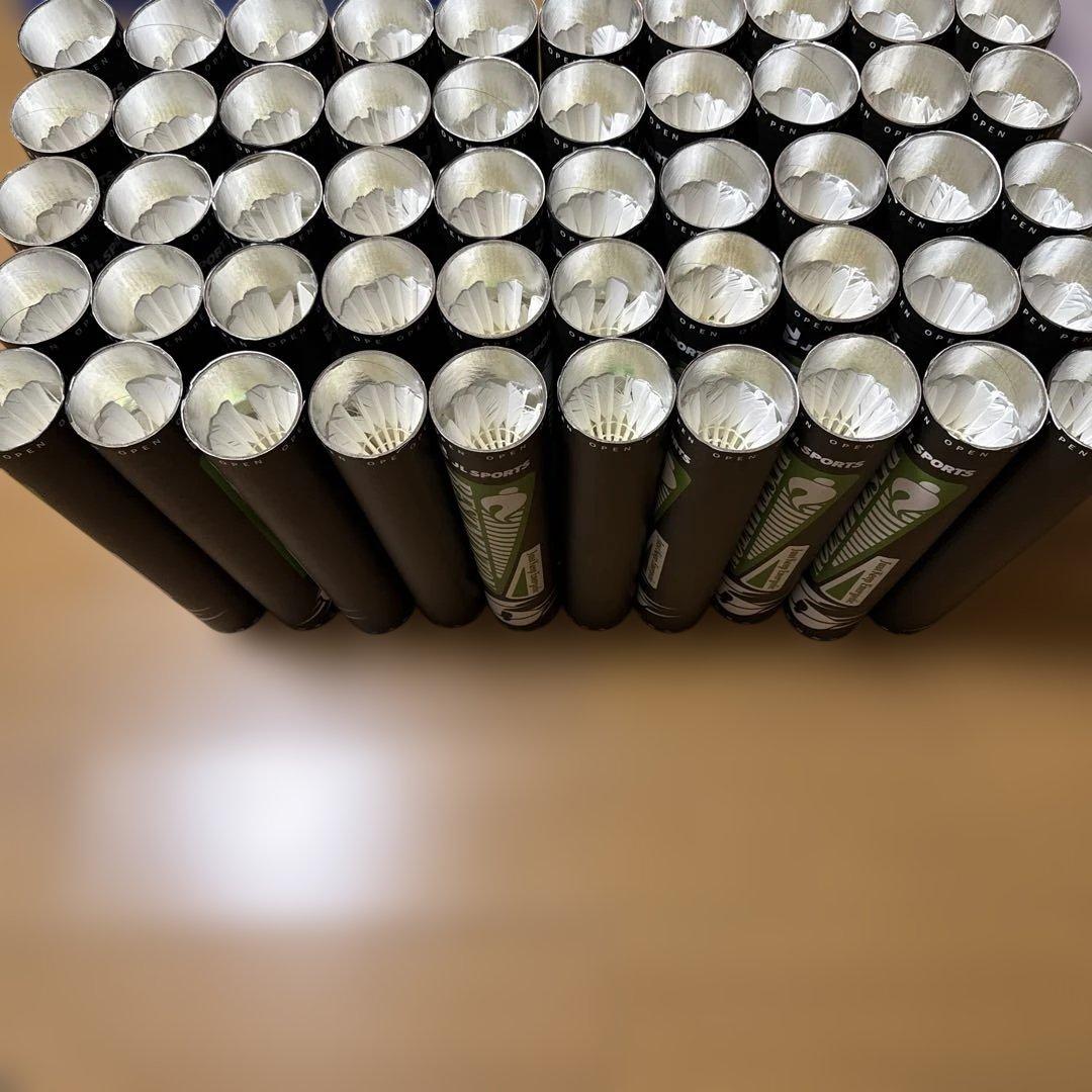 バドミントン フェザー シャトルコック シャトル 中古 600球