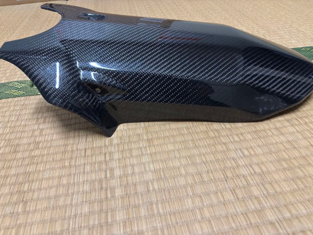 ヤマハ　mt09 リアフェンダー