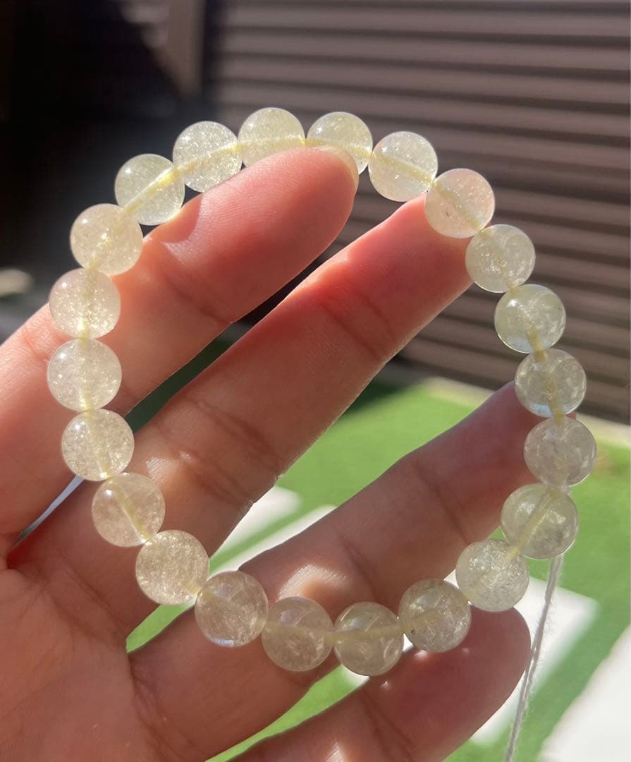 話題の！✨リビアングラス✨新入荷！隕石衝突！