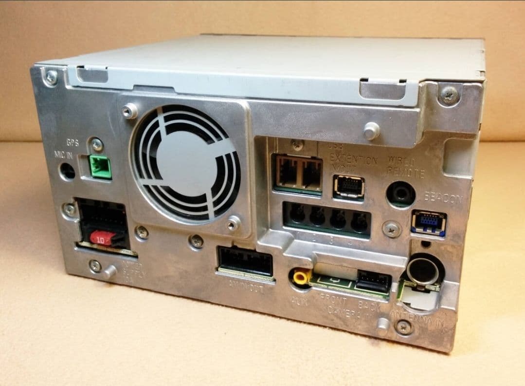 ３。カロッツェリア サイバーナビ　AVIC-ZH99zp 2019年