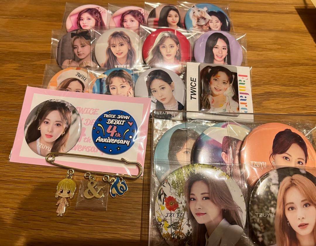 TWICE ツウィ 缶バッジ セット