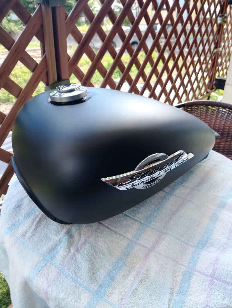 スティード600タンク マットブラック