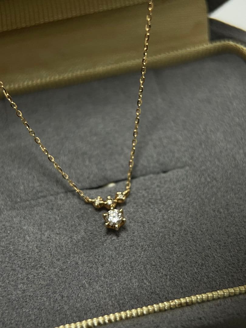 agete ダイヤモンド　K18ネックレス　D0.1ct　18金　ケース付き