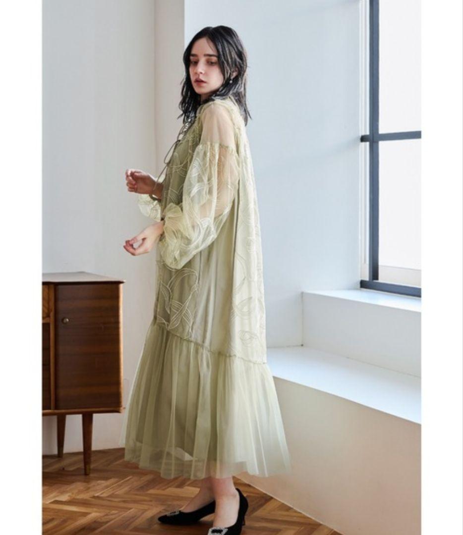 美品✨️nianaリボンエンブロイダリーレイヤードドレス 　チャコール　М