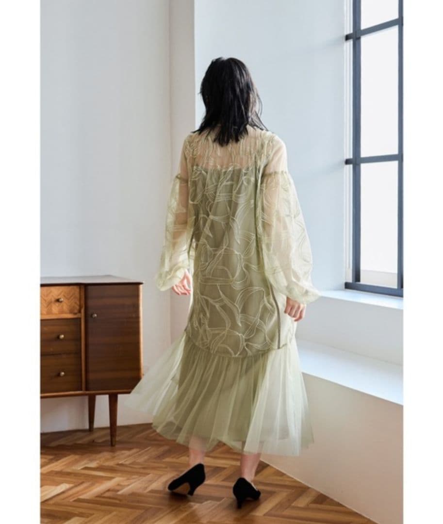 美品✨️nianaリボンエンブロイダリーレイヤードドレス 　チャコール　М