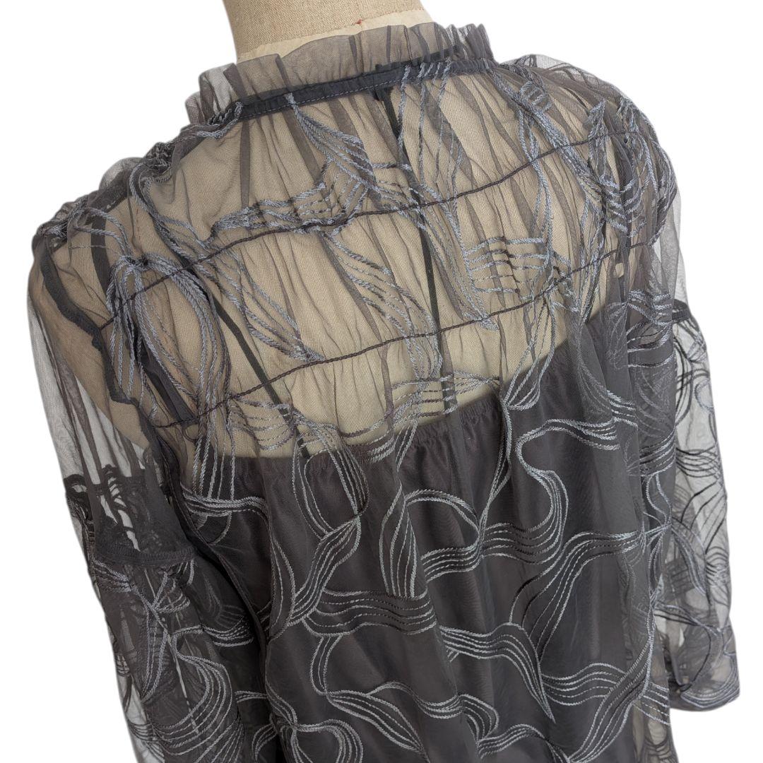 美品✨️nianaリボンエンブロイダリーレイヤードドレス 　チャコール　М