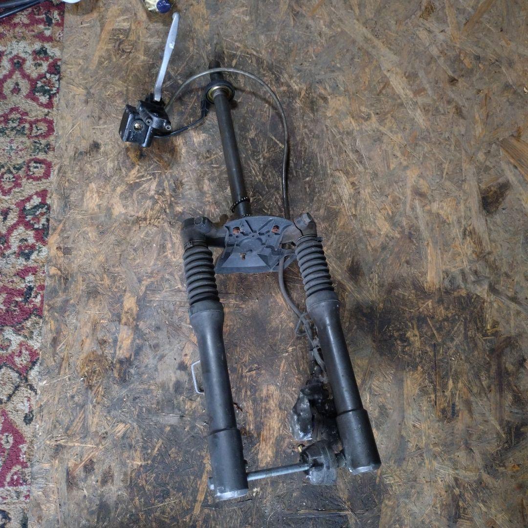 グランドアクシス100？フロントフォーク　JOG