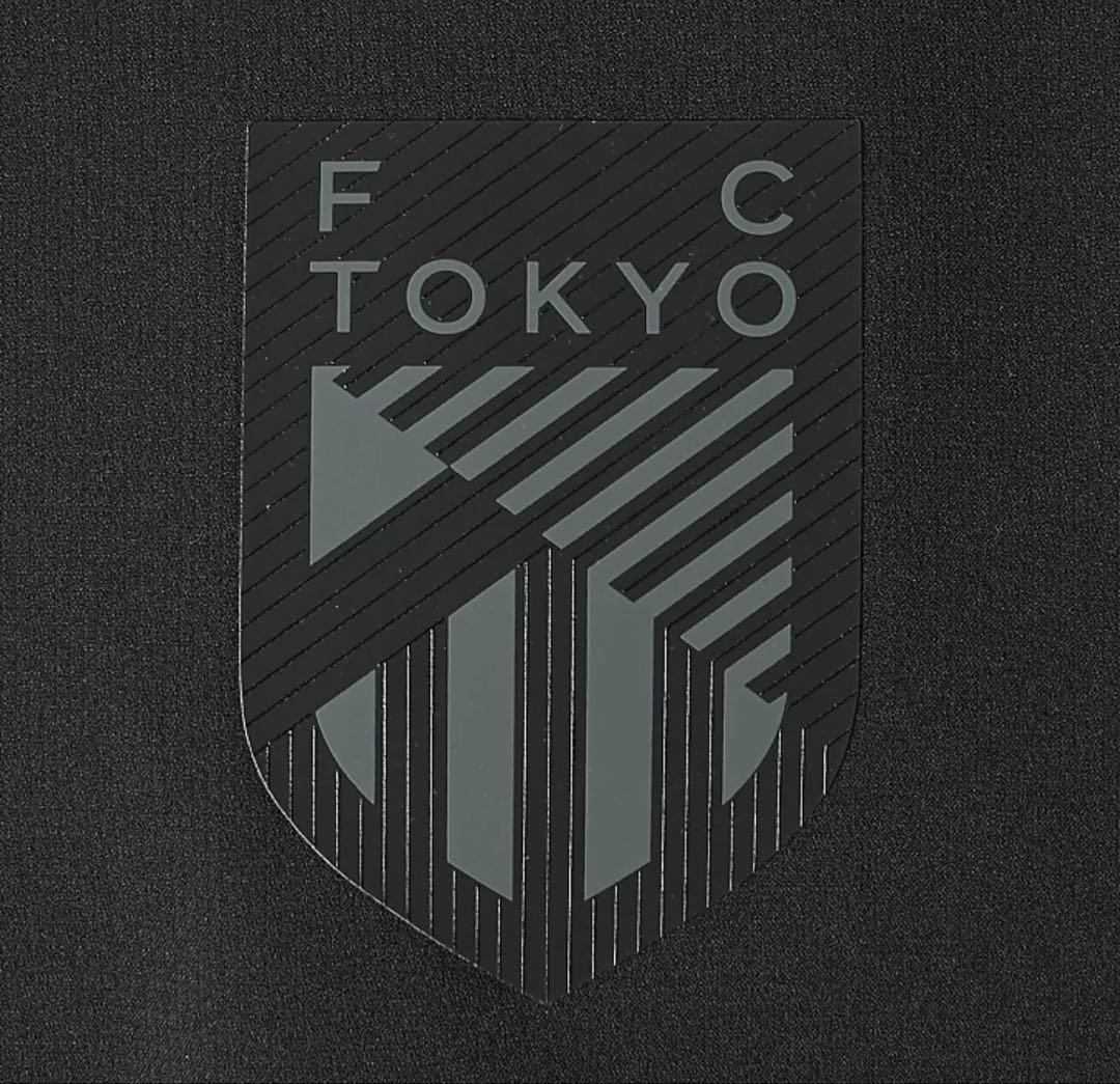 【未使用品】FC東京×ニューバランスブラックアウトショートスリーブTシャツ　Ｌ