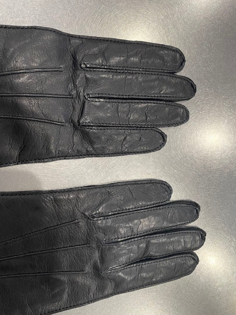 miumiu 手袋　レザーグローブ　黒