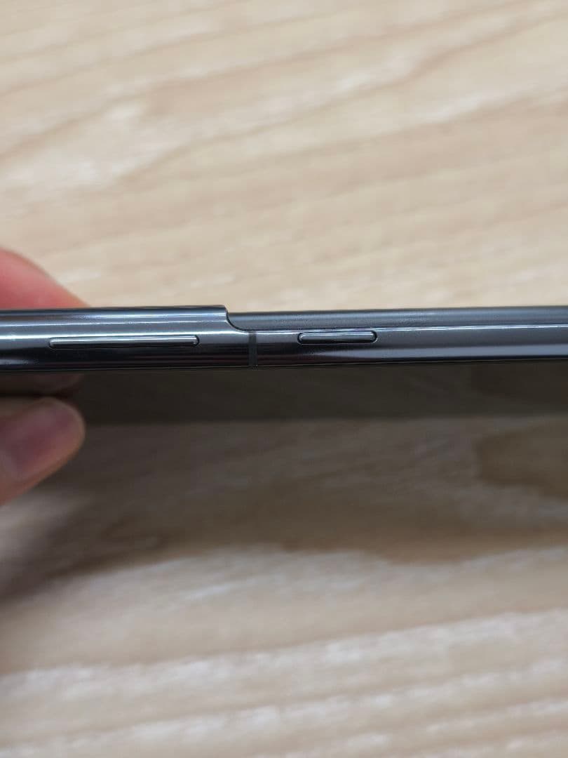 Samsung Galaxy S21 本体 グレー　ジャンク品(画面)