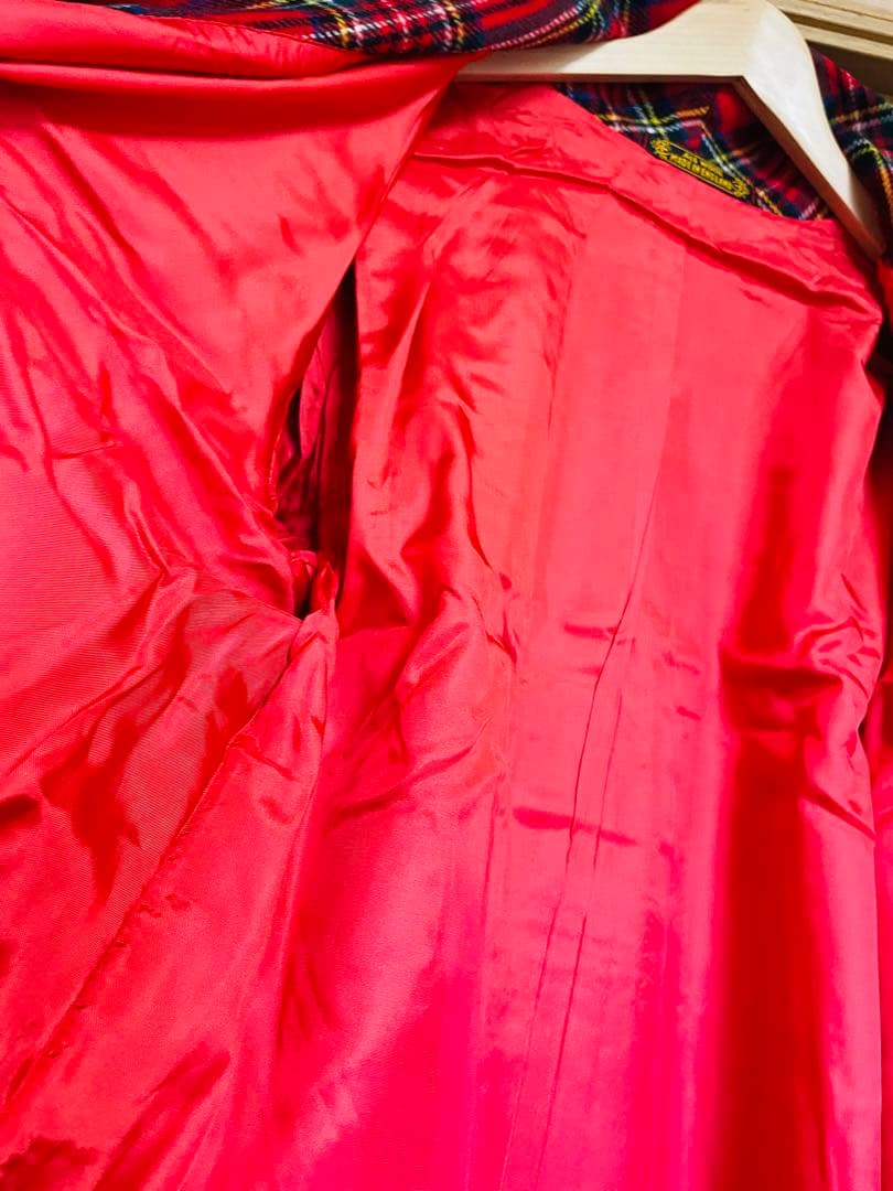 秋冬【Vintage】England製　タータンチェックレッドコート 英国