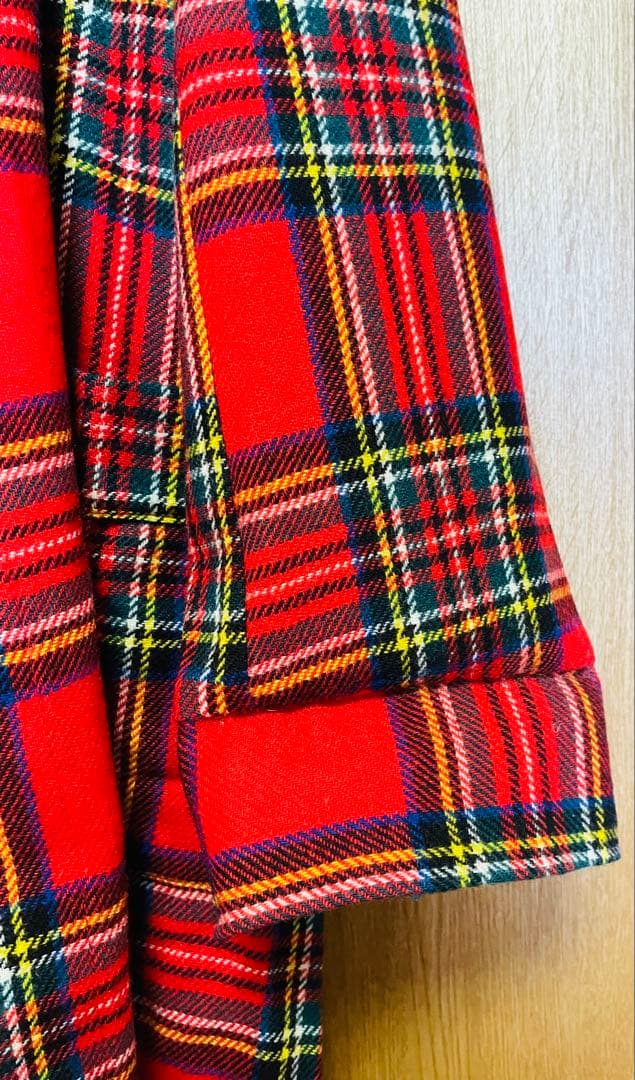 秋冬【Vintage】England製　タータンチェックレッドコート 英国