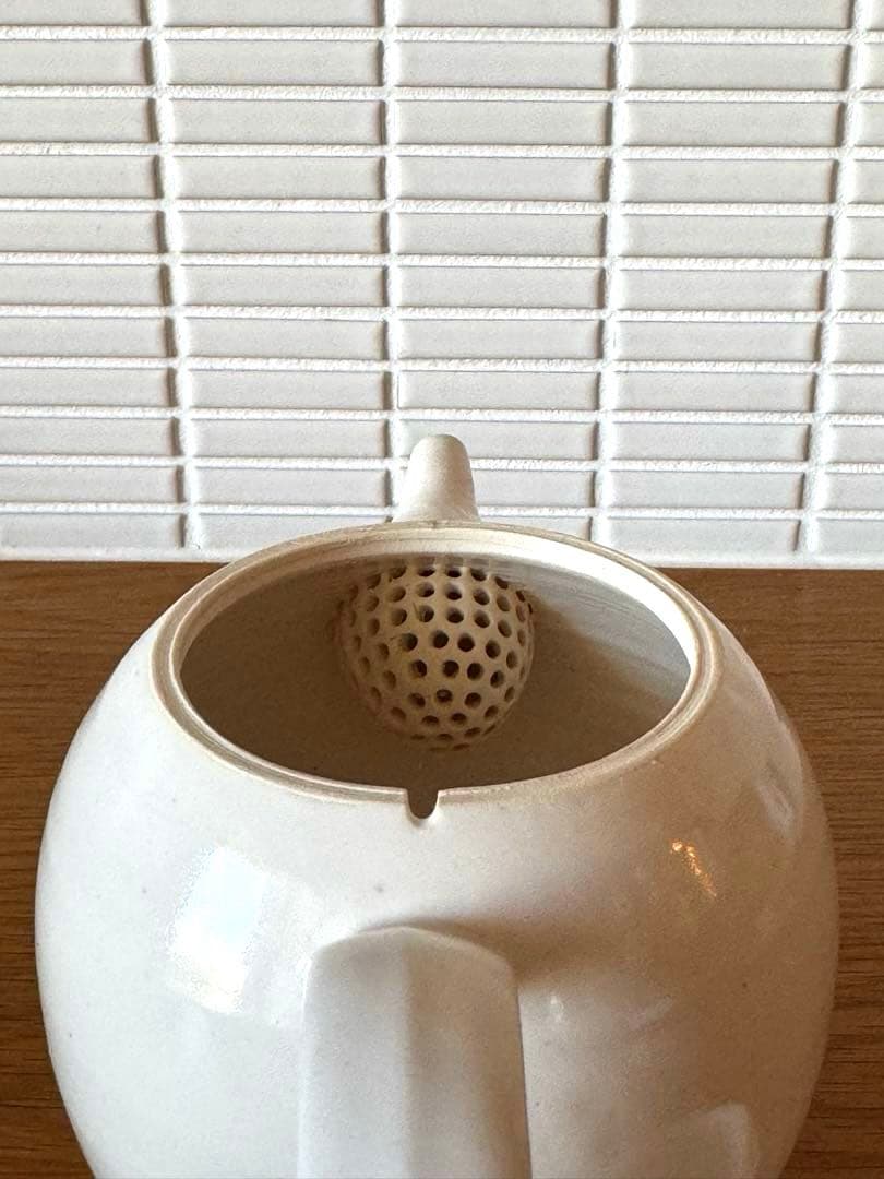 岡田直人さん　ポット