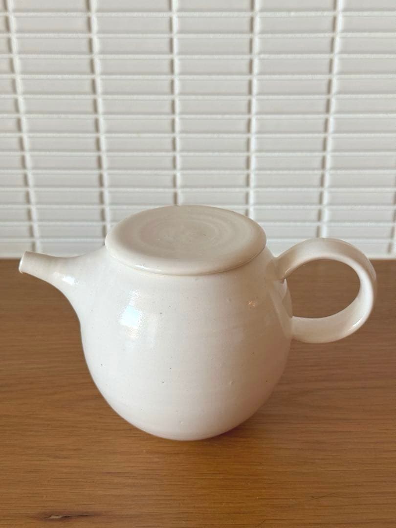 岡田直人さん　ポット