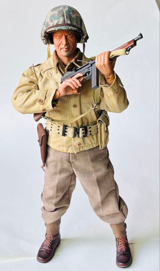 ドラゴンモデルズLieutenant & Sarge COMBAT! 2体セット