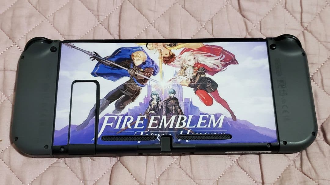 Switch Nintendo Switch 本体 FE風花雪月仕様 おまけ付き