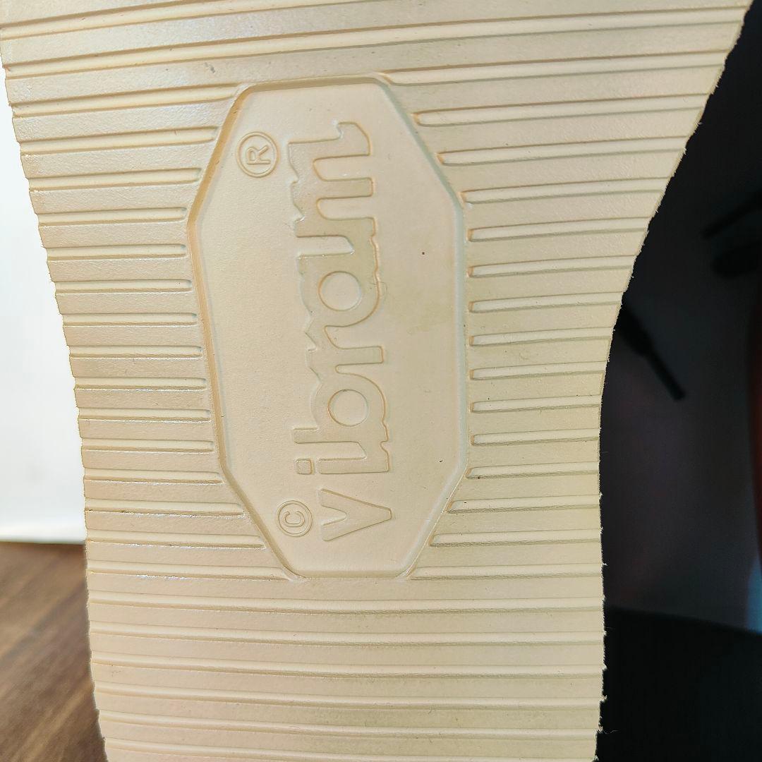 TERU　　　　　　　　　　　　　　　　John Brown Frame