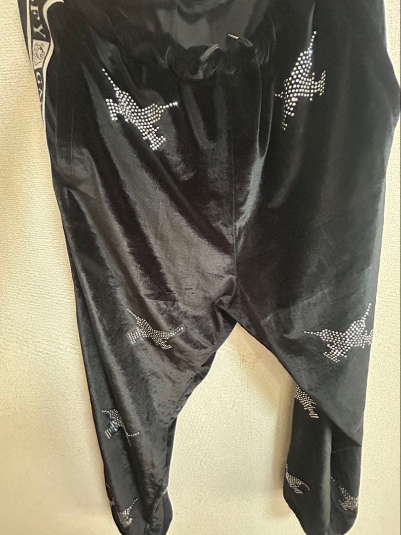 ガルフィー ジャージ セットアップ ピカピカ注射器 黒 ベロアジャージ