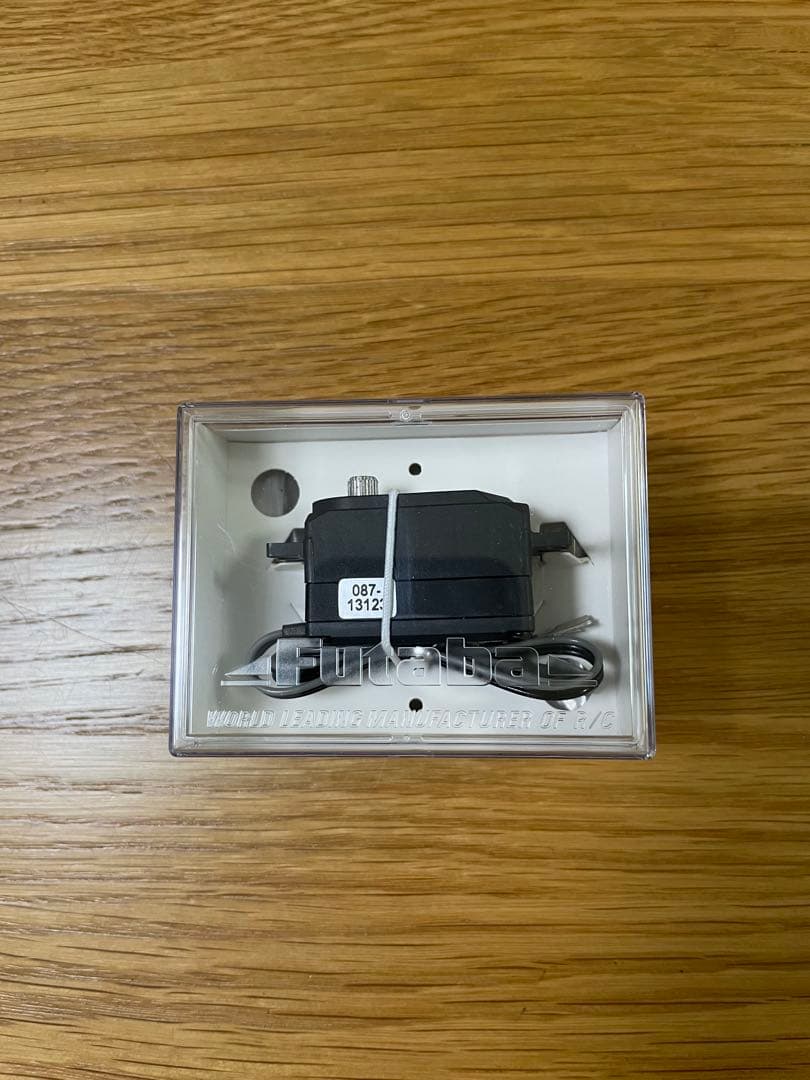 新品 Futaba HPS-CT501 ロープロファイルサーボフタバ